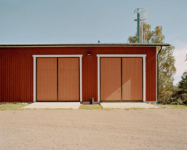 VIEW OF THE GARAGE OPPOSITE THE COLLECTION'S MAIN VENUE, HERMAN'S ART BARN